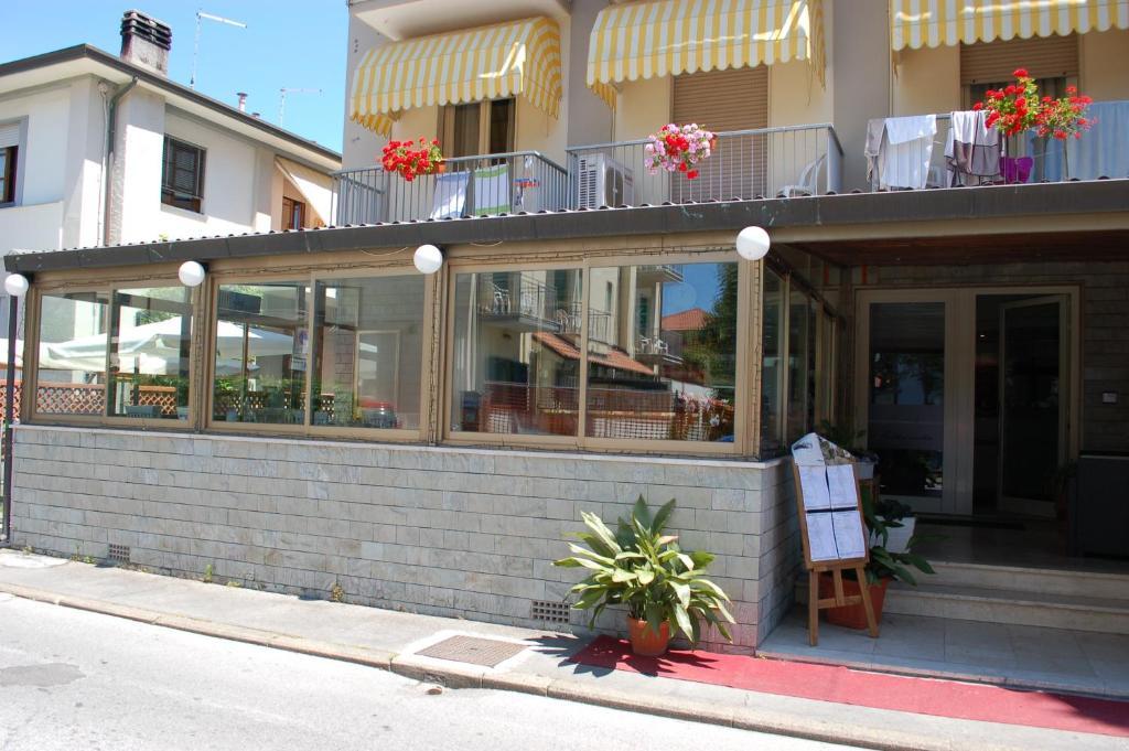 Hotel Ristorante La Terrazza Lido di Camaiore Eksteriør bilde
