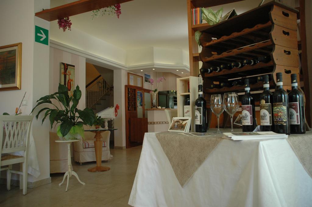 Hotel Ristorante La Terrazza Lido di Camaiore Eksteriør bilde