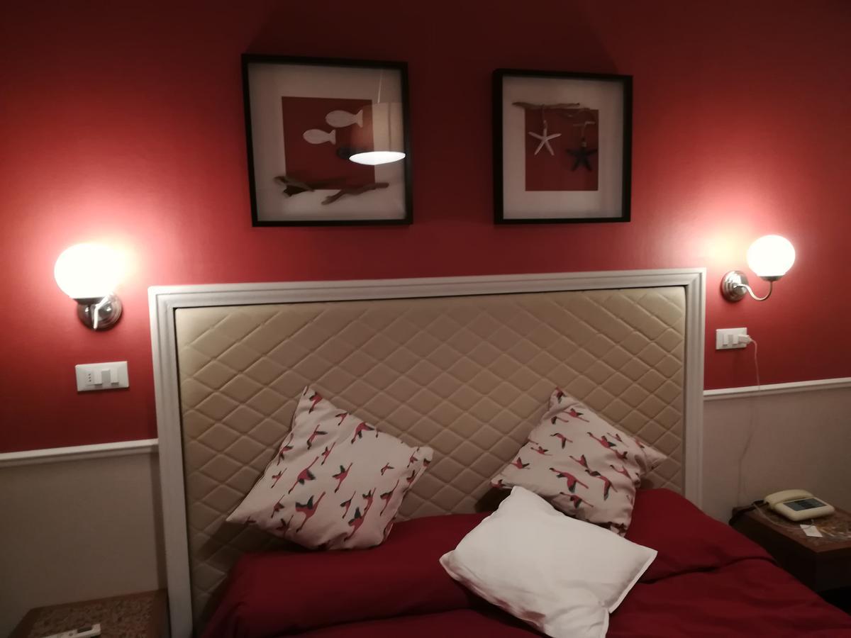 Hotel Ristorante La Terrazza Lido di Camaiore Eksteriør bilde